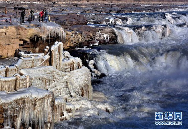 Stunning view of Yellow River Hukou ice cascade