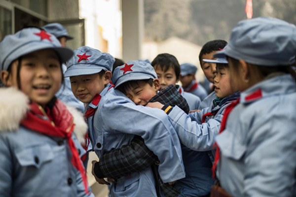 Red Army school in quake-hit town