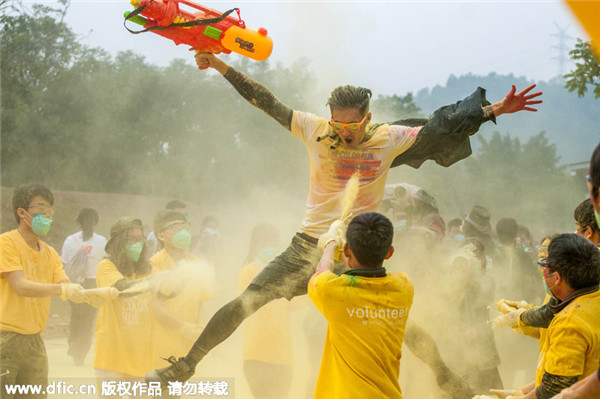 Sea of color at Shenzhen race