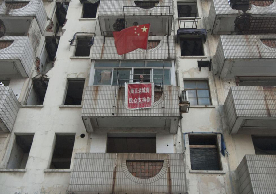 Stubborn 'nail houses' in China