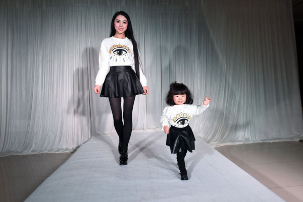 Two-year-old's million-yuan fashion show