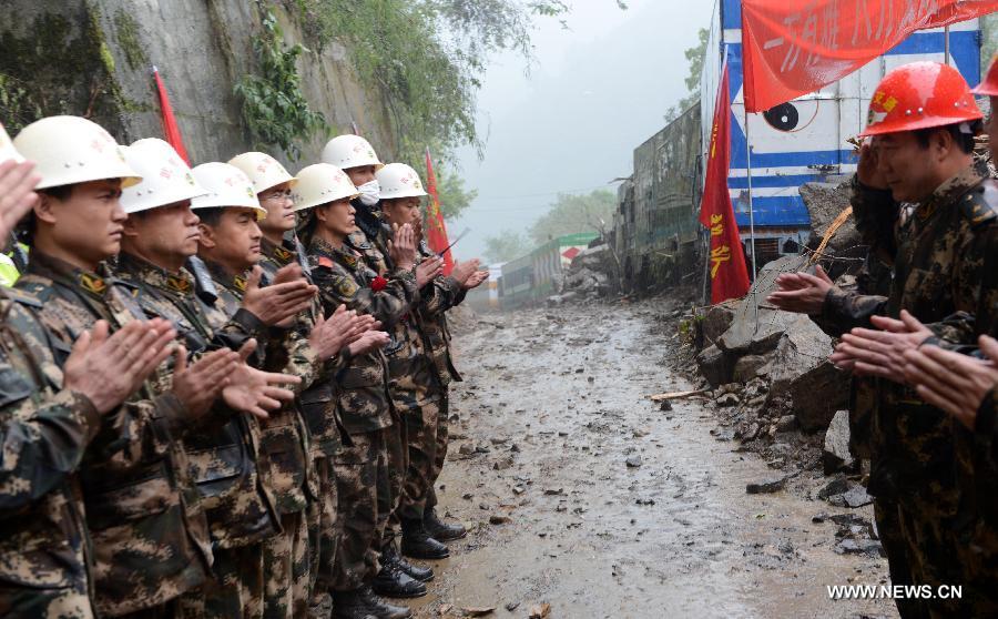 Quake-hit China-Nepal highway cleared