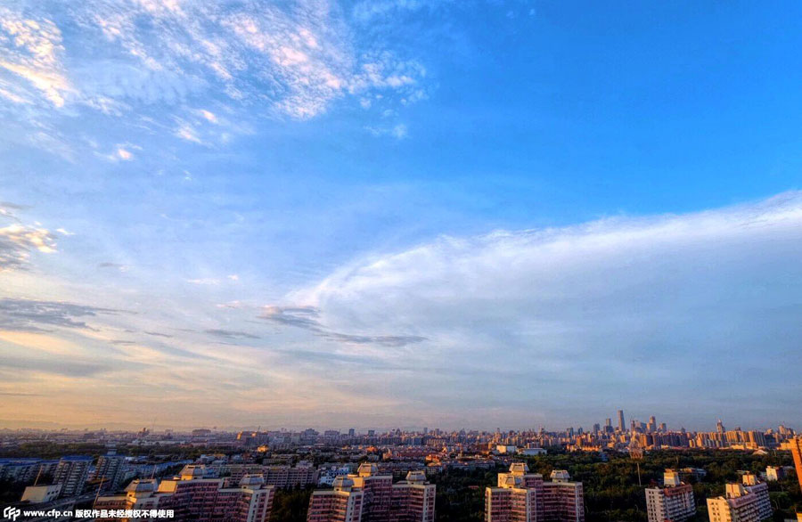 Clear blue sky reveals Beijing's beauty