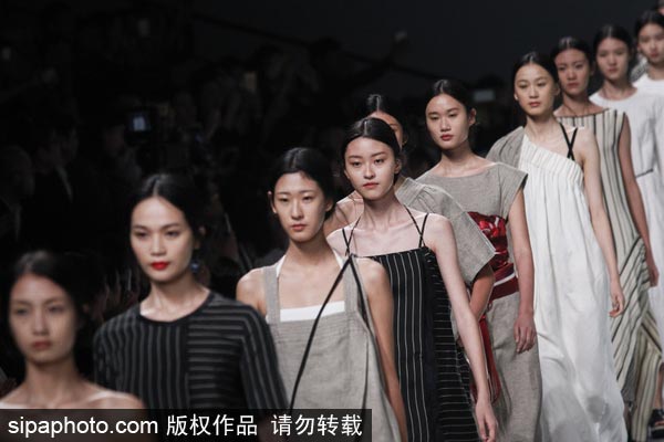 Designer Zhu Chongyun kicks off Shanghai Fashion Week