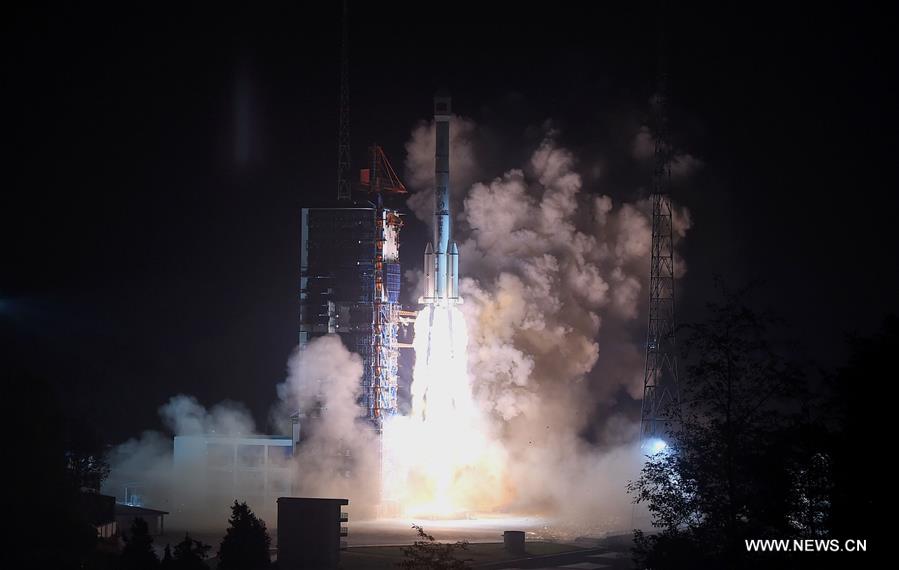 Long March-3C rocket carrying ChinaSat 1C satellite blasts off