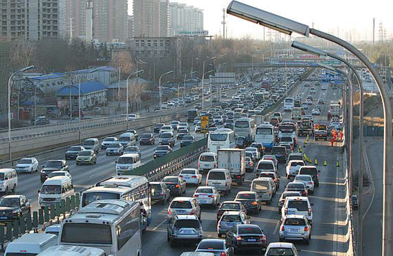 Traffic jams cost average Beijinger $1,126 annually