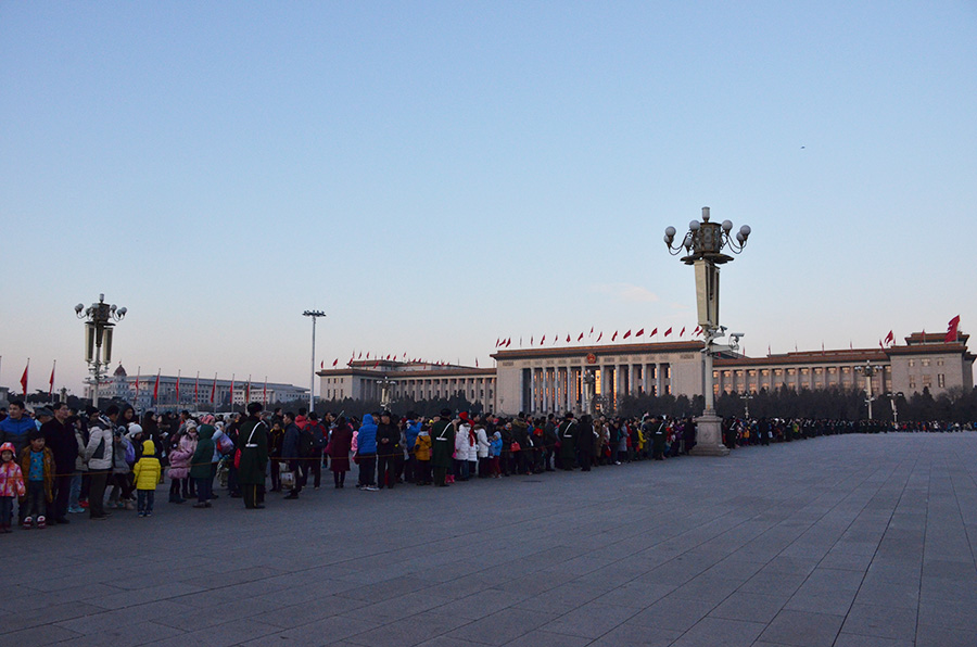 Practice makes perfect for flag party on eve of Year of the Monkey