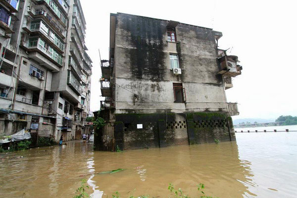Big floods along Yangtze River likely, authorities warn