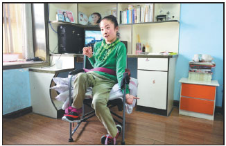 Self-taught poet overcomes disability
