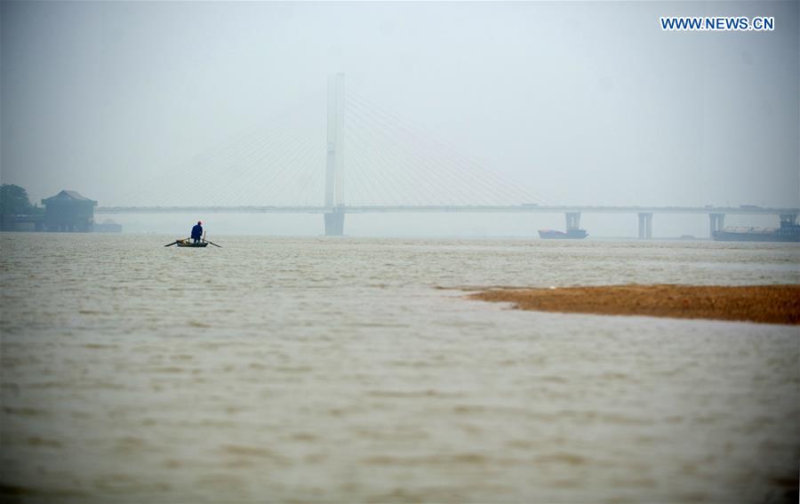 Flood warning: Heavy rain threatens southern and eastern provinces