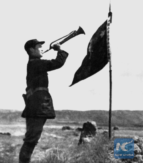 Rare photos shine 80th anniversary of Long March