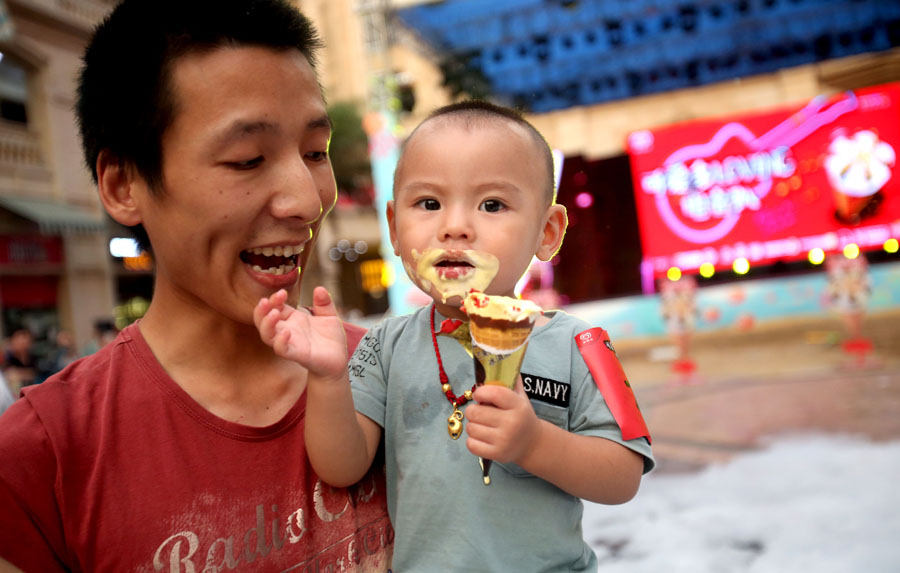 Ice cream competition melts summer heat
