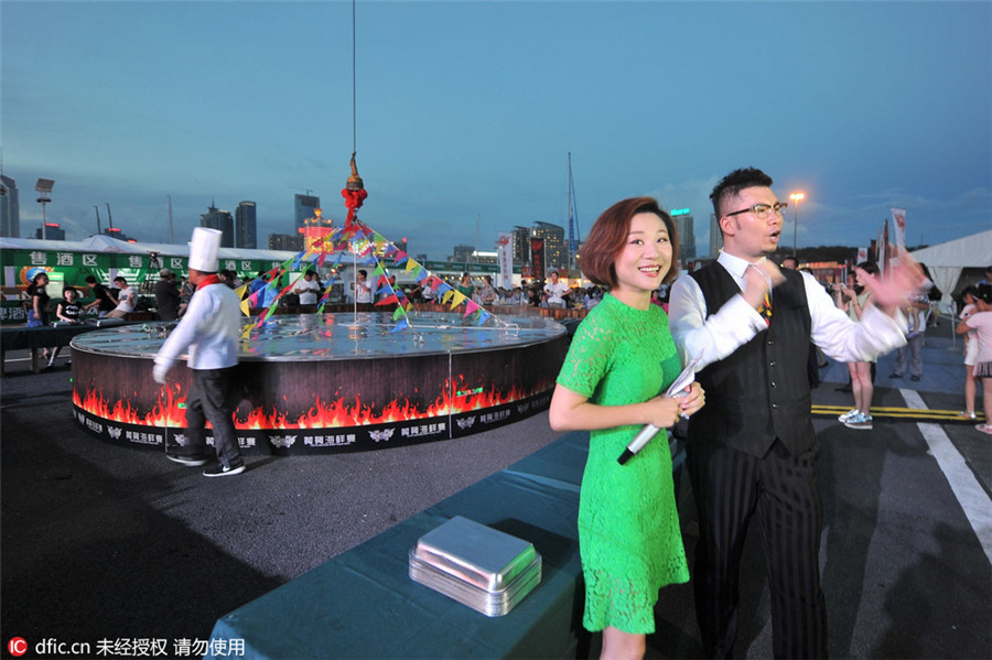 Qingdao delights taste buds with seafood delicacies