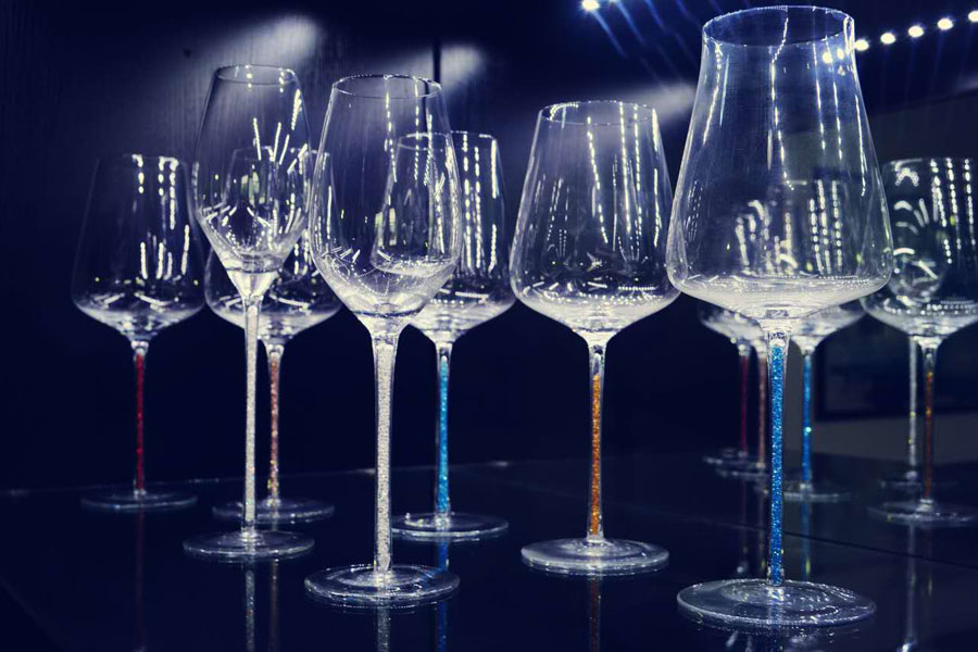 Glassware from North China serves upcoming G20 Summit