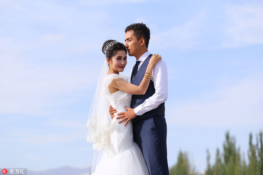 Dancing, food and religion, all in a Xinjiang wedding