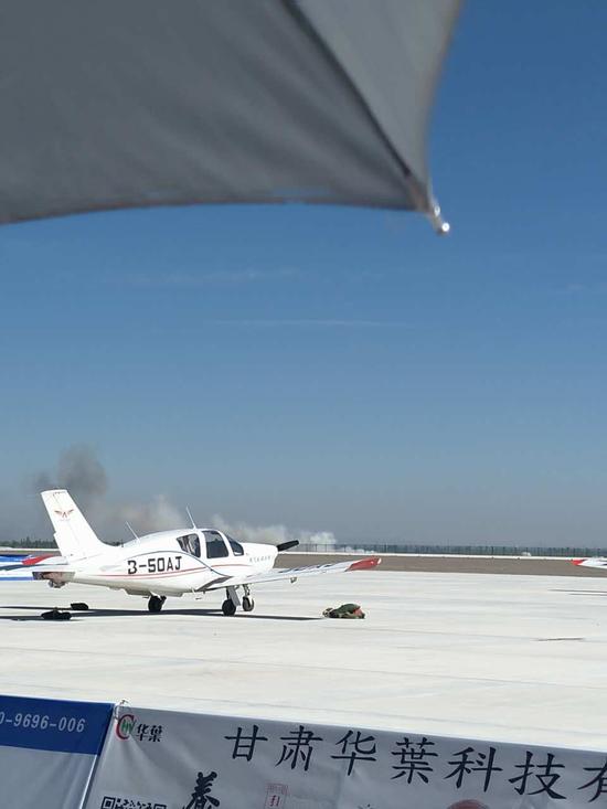 Pilot killed in acrobatic plane crash in NW China