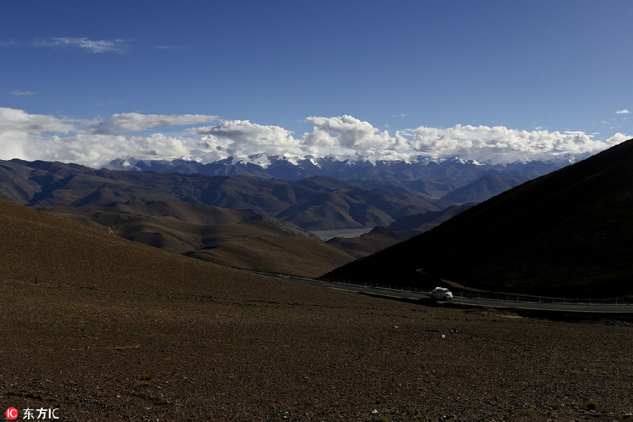 World's highest delivery service station established in Tibet