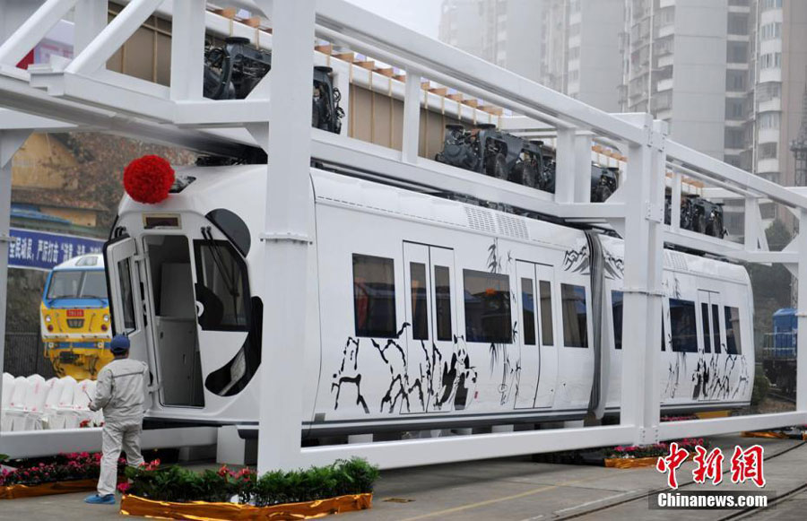 China's first unmanned sky train rolls off production line