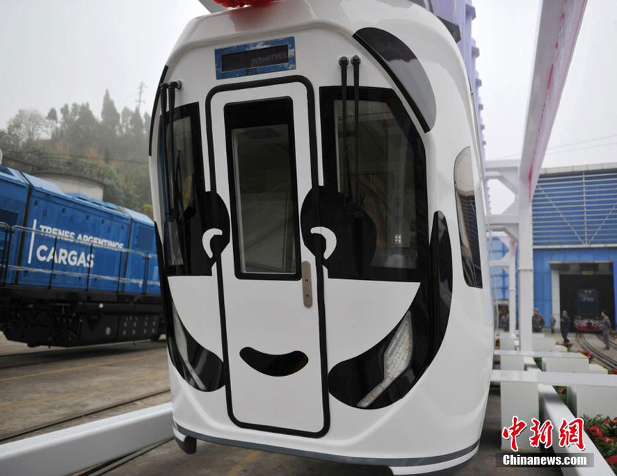 China's first unmanned sky train rolls off production line