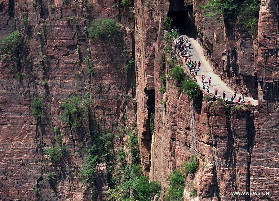 In pics: Miraculous road at Guoliang cliff corridor in Henan