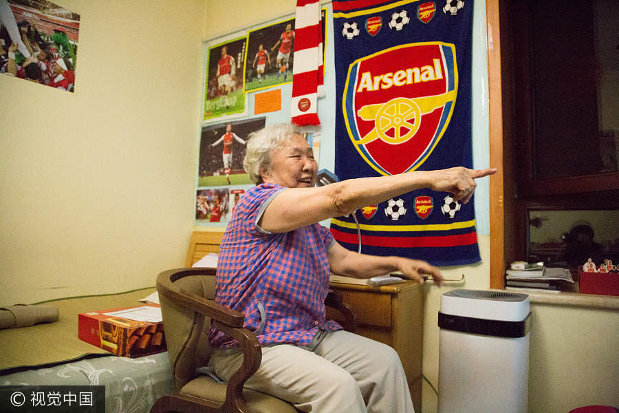 Chinese granny gooner makes a name online