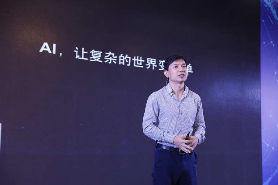 Baidu CEO Robin Li brings big data to Shanxi University