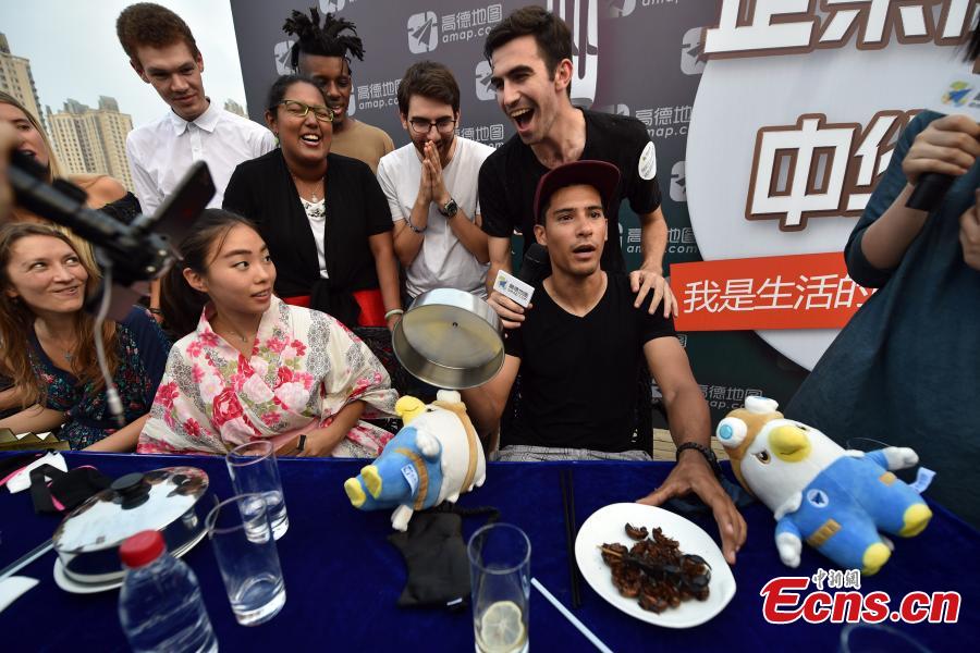 Foreigners take on challenge of wacky Chinese snacks