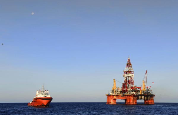 Deep-sea rig starts drilling in South China Sea