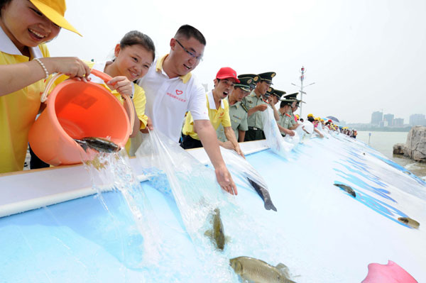 Water quality 'guaranteed' for Hong Kong