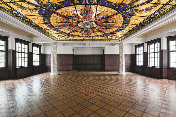 Italian fashion house breathes new life into iconic garden villa