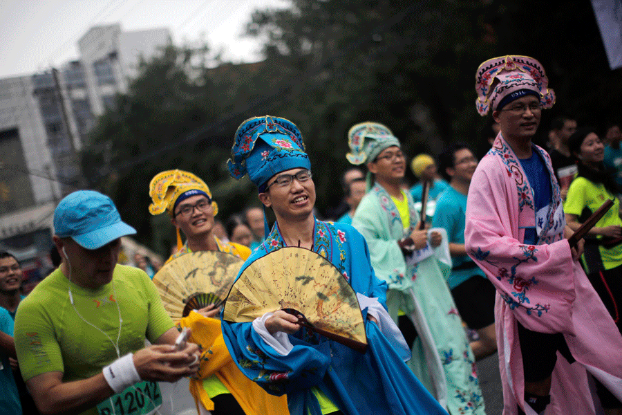 Moments from 2014 Shanghai Marathon