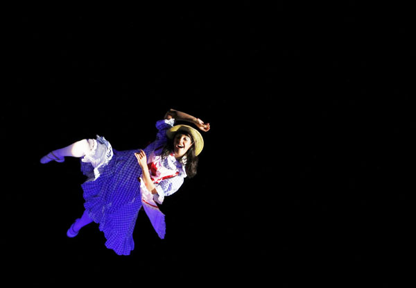 'Alice in Wonderland' press rehearsal