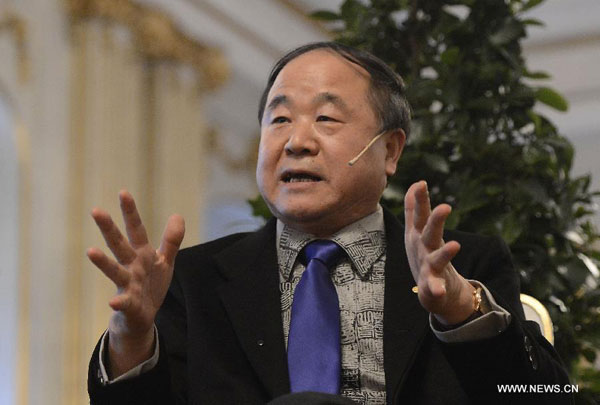 Mo Yan arrives in Stockholm for Nobel Prize ceremonies