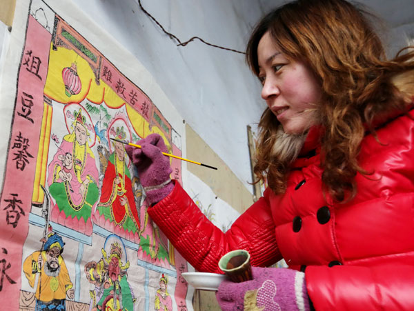 Traditional New Year paintings still prove popular in some areas