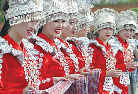 Folk arts are big draw for visitors to Guizhou