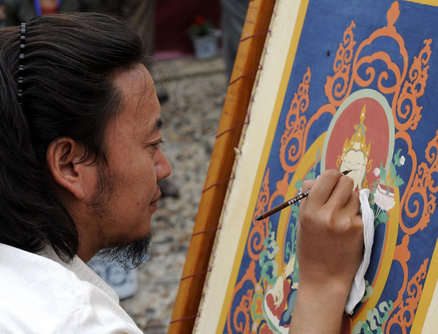 Tangka Art Exposition opens in Lhasa