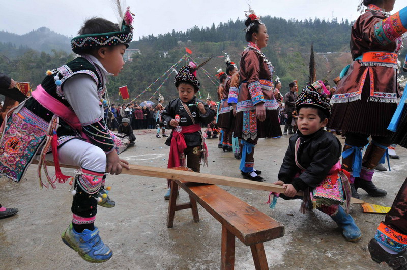 China celebrates Long Tai Tou Festival