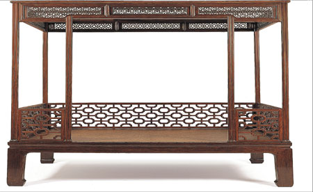 Ming furniture exhibition opens in Beijing