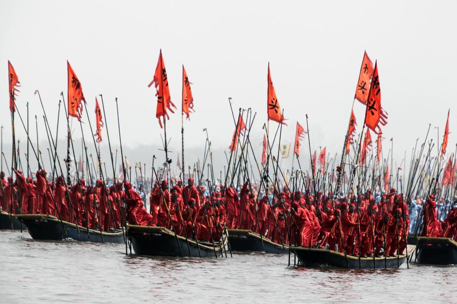 Qintong Boats Gathering Festival kicks off