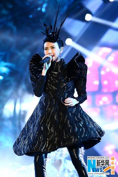 Stefanie Sun holds concert in Singapore