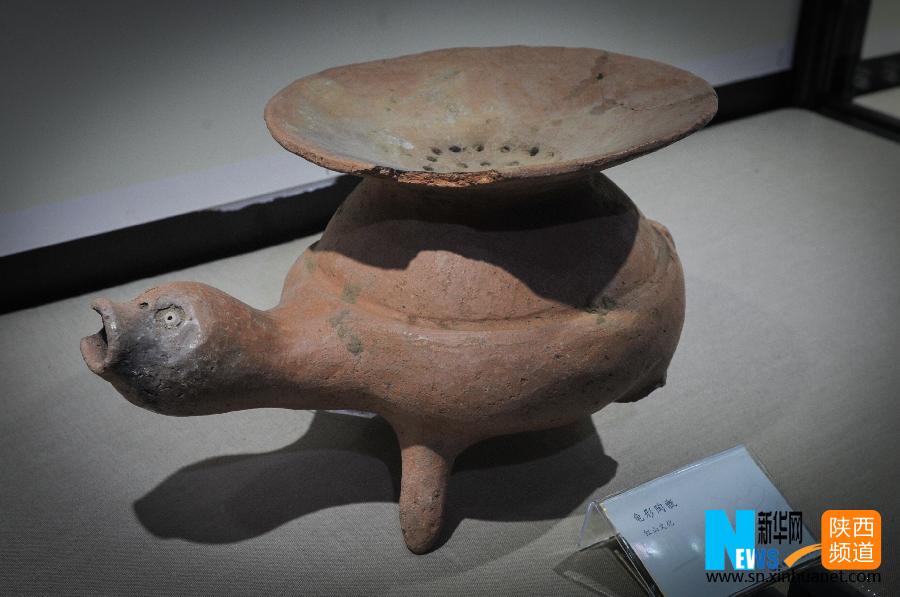Chinese ancient tableware on display in Xi'an