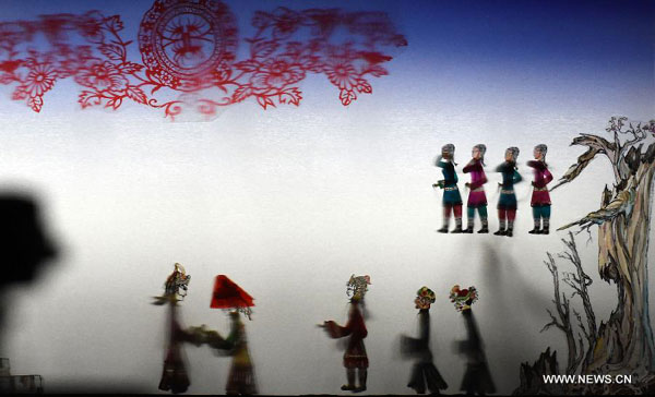Yimakan Shadow Play integrates with two world intangible cultural heritages