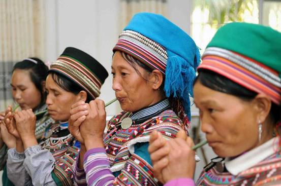 Hani ethnic folk performance coming to 2015 expo