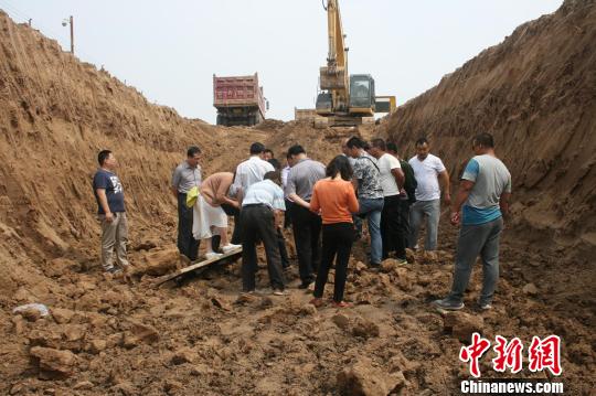 Mysterious Song Dynasty tomb found in cattle farm