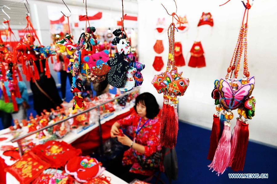 Intangible cultural heritages show held in NE China