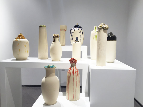 Porcelain capital Dehua inspires artists at home and abroad