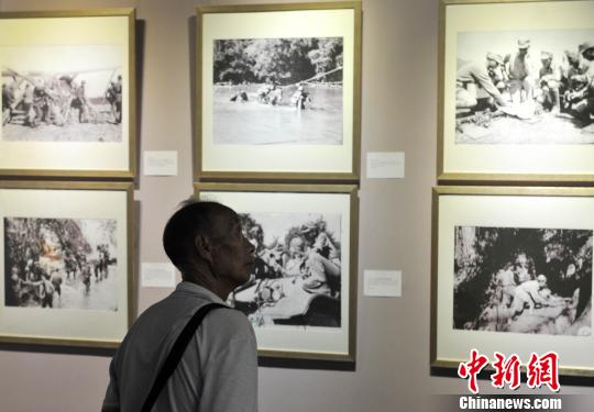 Photo exhibition marking World War II victory opens in Fuzhou