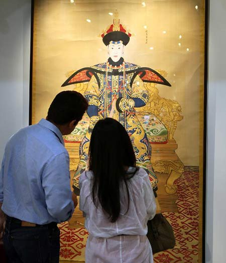 Consort Chunhui's portrait by Italian painter breaks record at auction