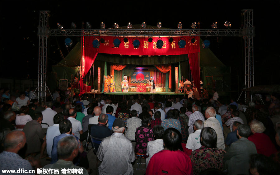 Traditional Yuju Opera faces dilemma