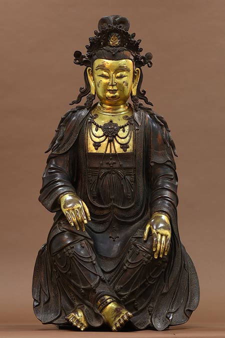 Tibetan Buddha figure tops Beijing's night auction